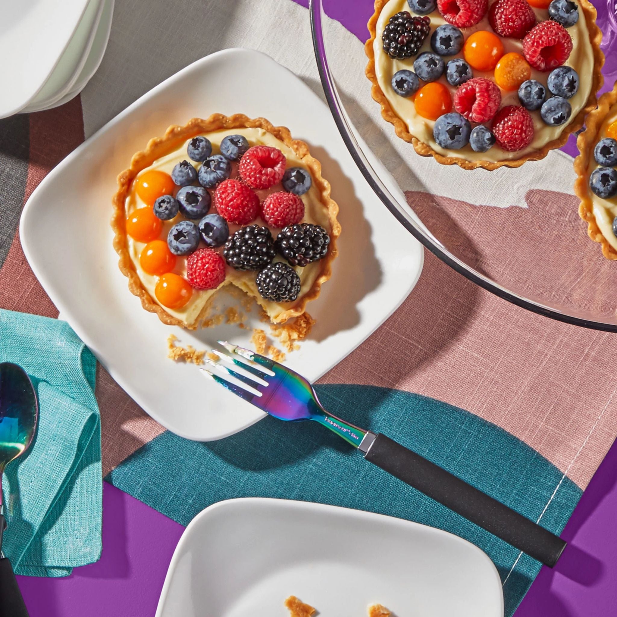 Corelle® Square™ Pure White 12-piece Dinnerware Set with Appetizer Plates. Service for 4 - Image 2